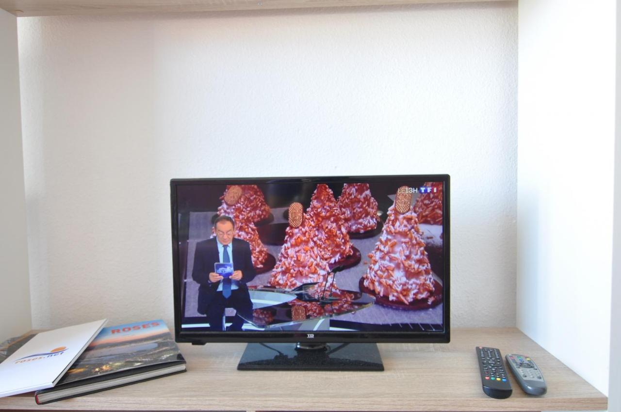 Rnet - Rhc 1410 Roses Holiday Center Екстериор снимка